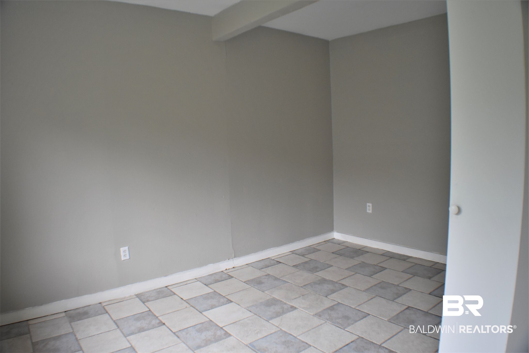 1518 Devonshire Drive Mobile, AL 36605 - Photo 6 of 23