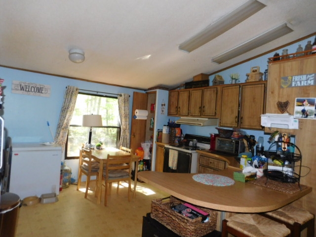 27 Fox Run Road Swanzey, NH 03446 - Photo 3 of 13 Gallery Image 3