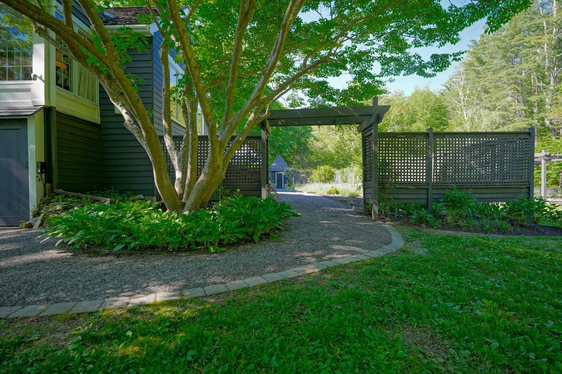 129 Mill Road North Hampton, NH 03862 - Photo 29 of 34