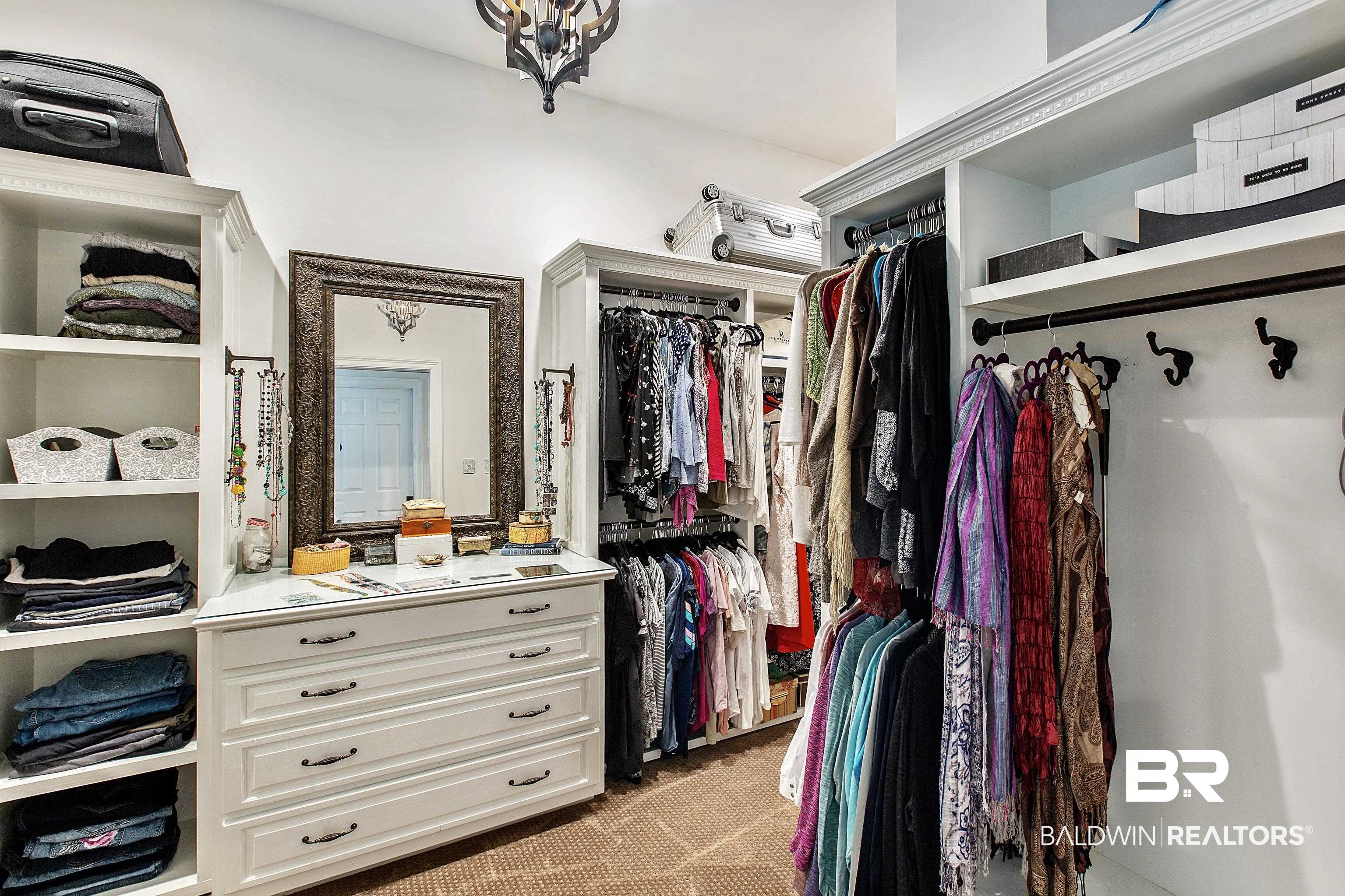 6930 Oak Point Lane Fairhope, AL 36532 - Photo 28 of 50 Primary Walk-in Closet