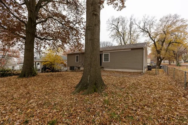 $164,900 | 9219 Lewis Avenue, Kansas City, MO 64138