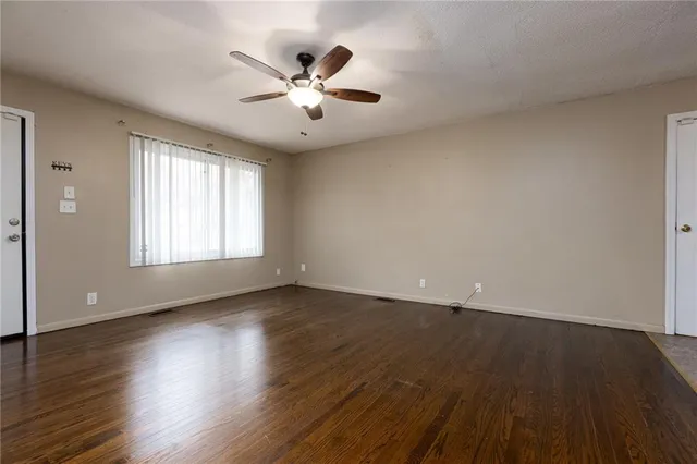 $164,900 | 9219 Lewis Avenue, Kansas City, MO 64138