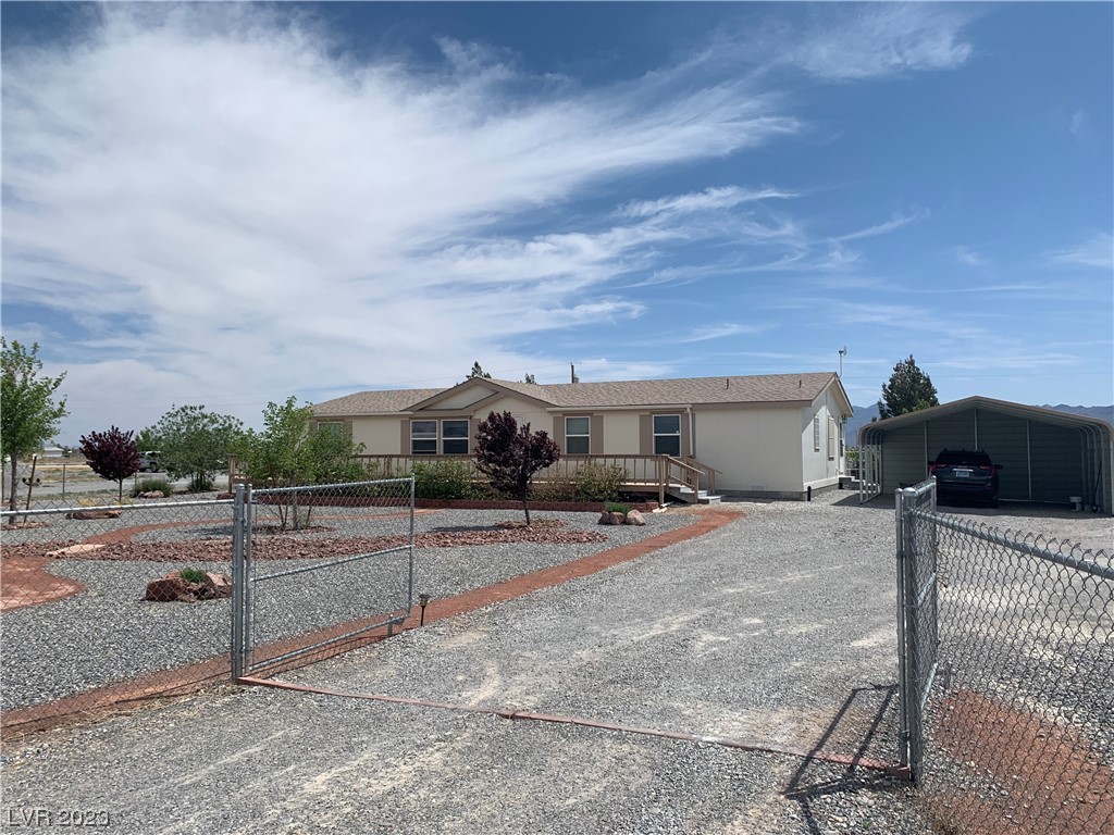 4611 Retread Road Pahrump, NV 89048 - Photo 3 of 31 Gallery Image 3