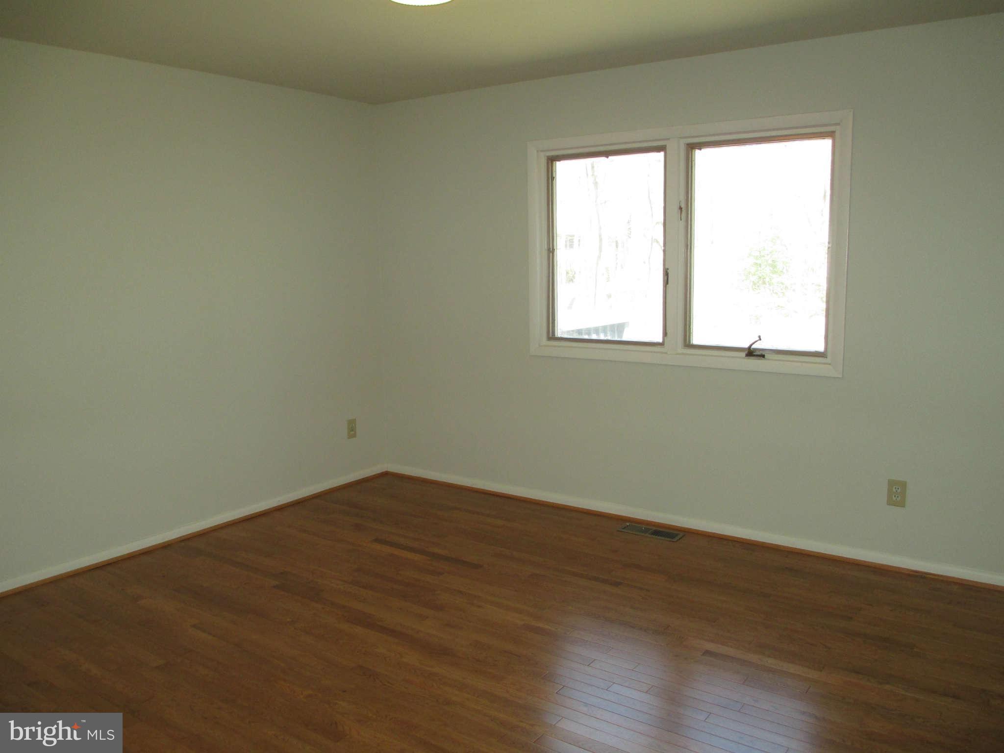 247 Springvale Road Great Falls, VA 22066 - Photo 13 of 28 1st Bedroom
