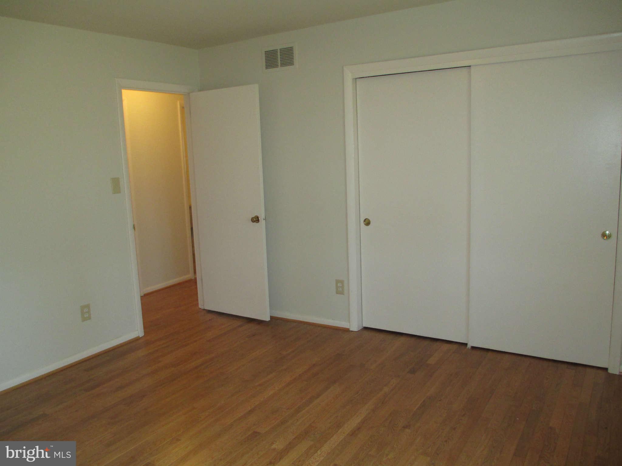 247 Springvale Road Great Falls, VA 22066 - Photo 14 of 28 2nd Bedroom