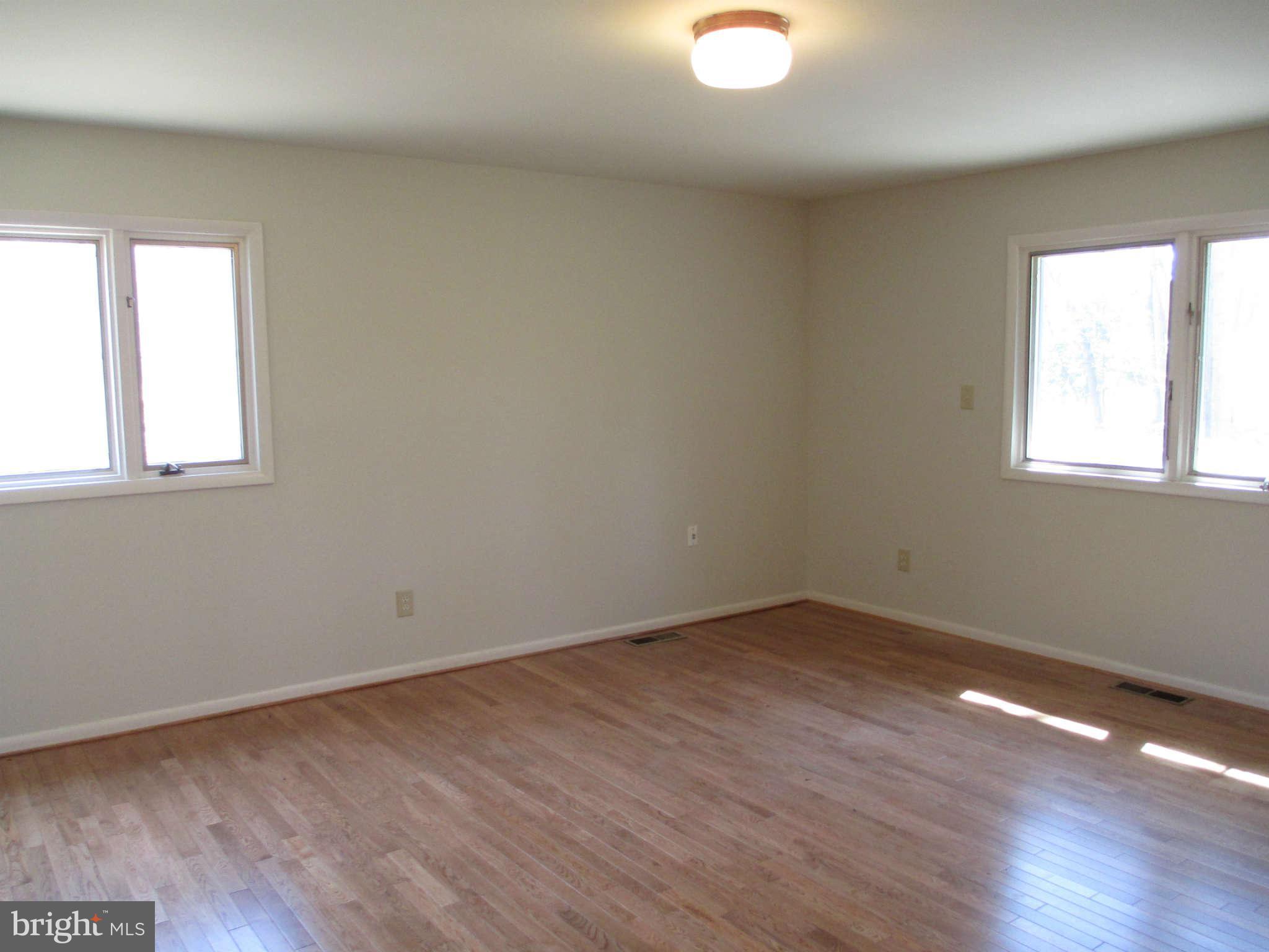 247 Springvale Road Great Falls, VA 22066 - Photo 18 of 28 Bedroom (Master)