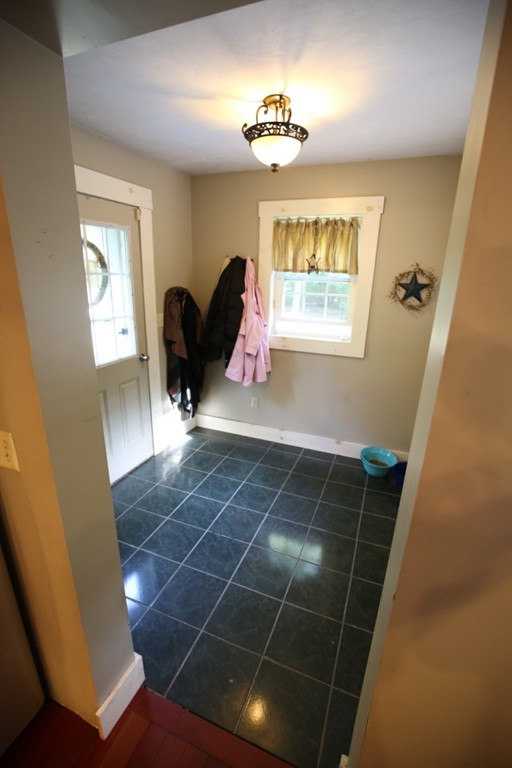 170 Nichewaug Road Petersham, MA 01366 - Photo 11 of 30 Gallery Image 11