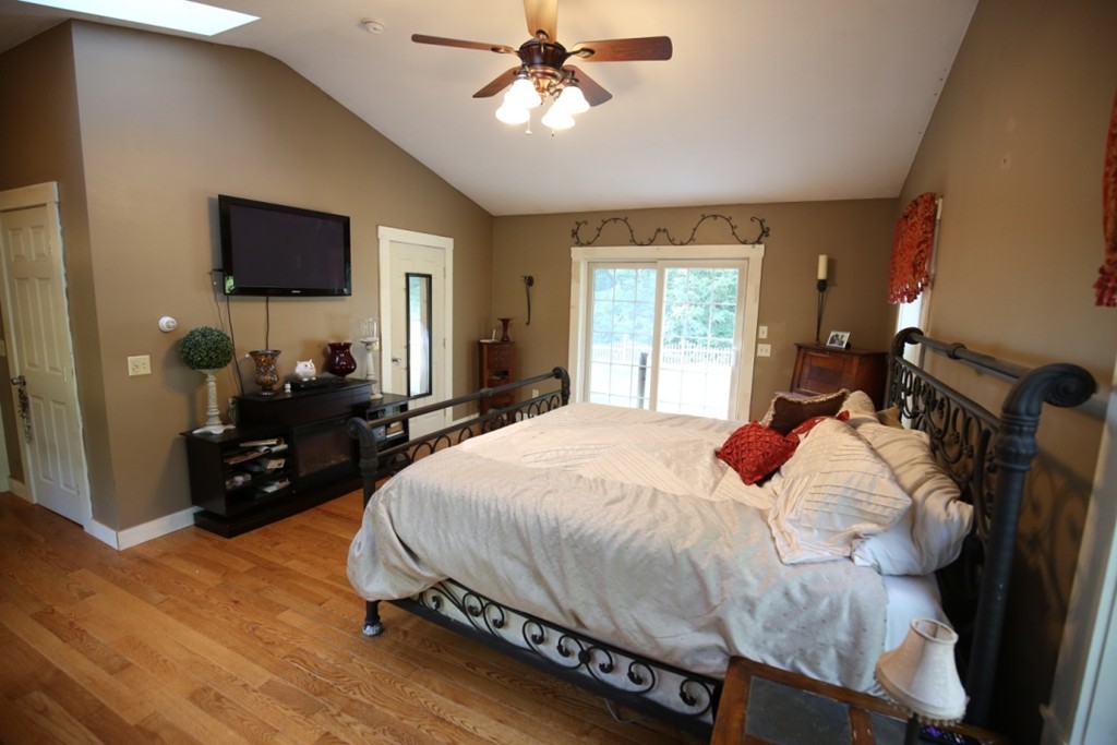 170 Nichewaug Road Petersham, MA 01366 - Photo 13 of 30 Gallery Image 13
