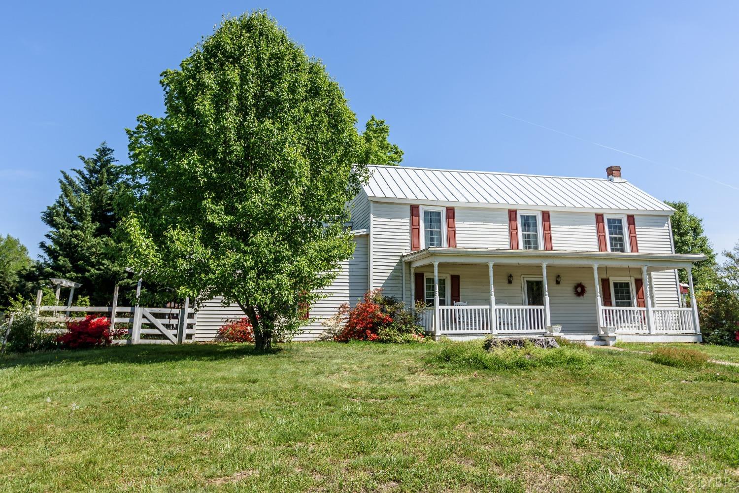 1564 Swan Road Pamplin, VA 23958 - Photo 1 of 60 a view of a house with a garden