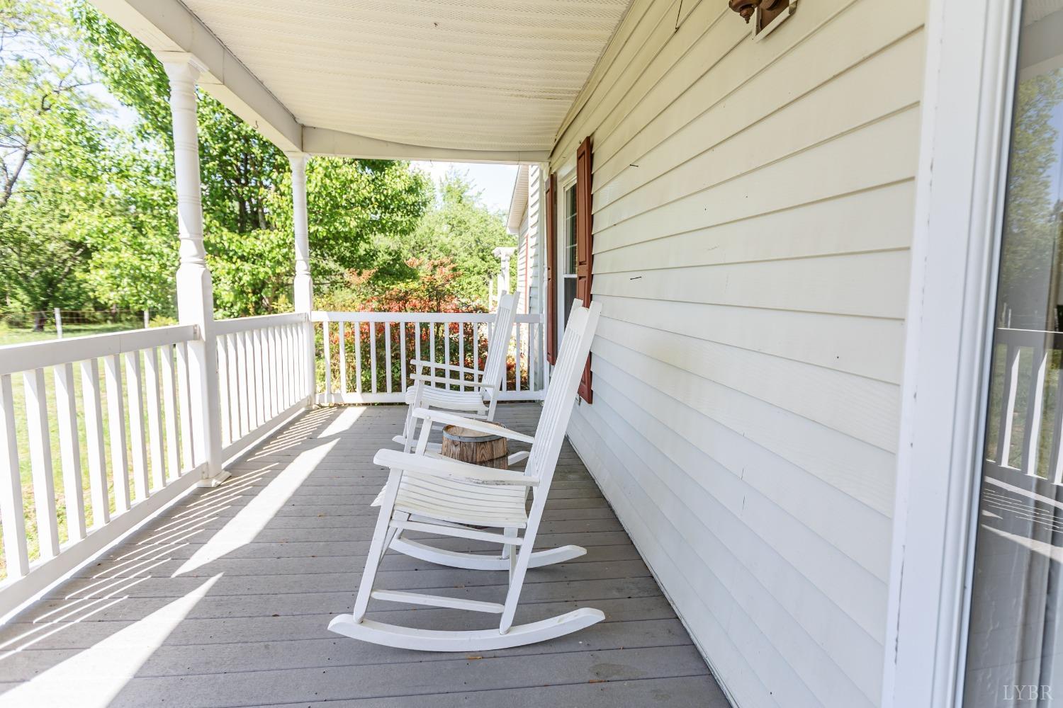1564 Swan Road Pamplin, VA 23958 - Photo 8 of 60 a view of entryway with wooden floor and fence