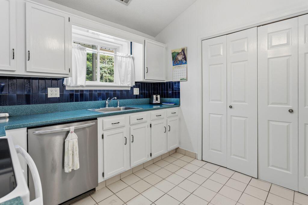 58 Harbor Lights Road, Unit C58 Bourne, MA 02532 - Photo 12 of 20 laundry doors