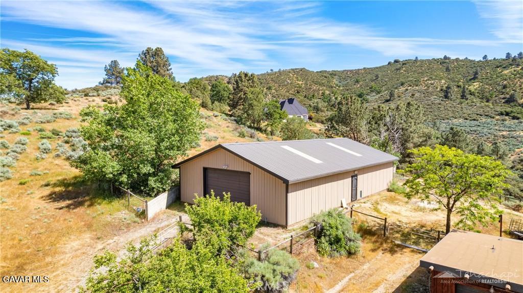 30771 Fox Ridge Court Tehachapi, CA 93561 - Photo 4 of 38 30771 1