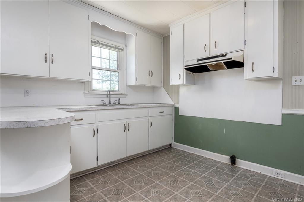 113-j R J R Tallent Road Morganton, NC 28655 - Photo 5 of 21 Gallery Image 5