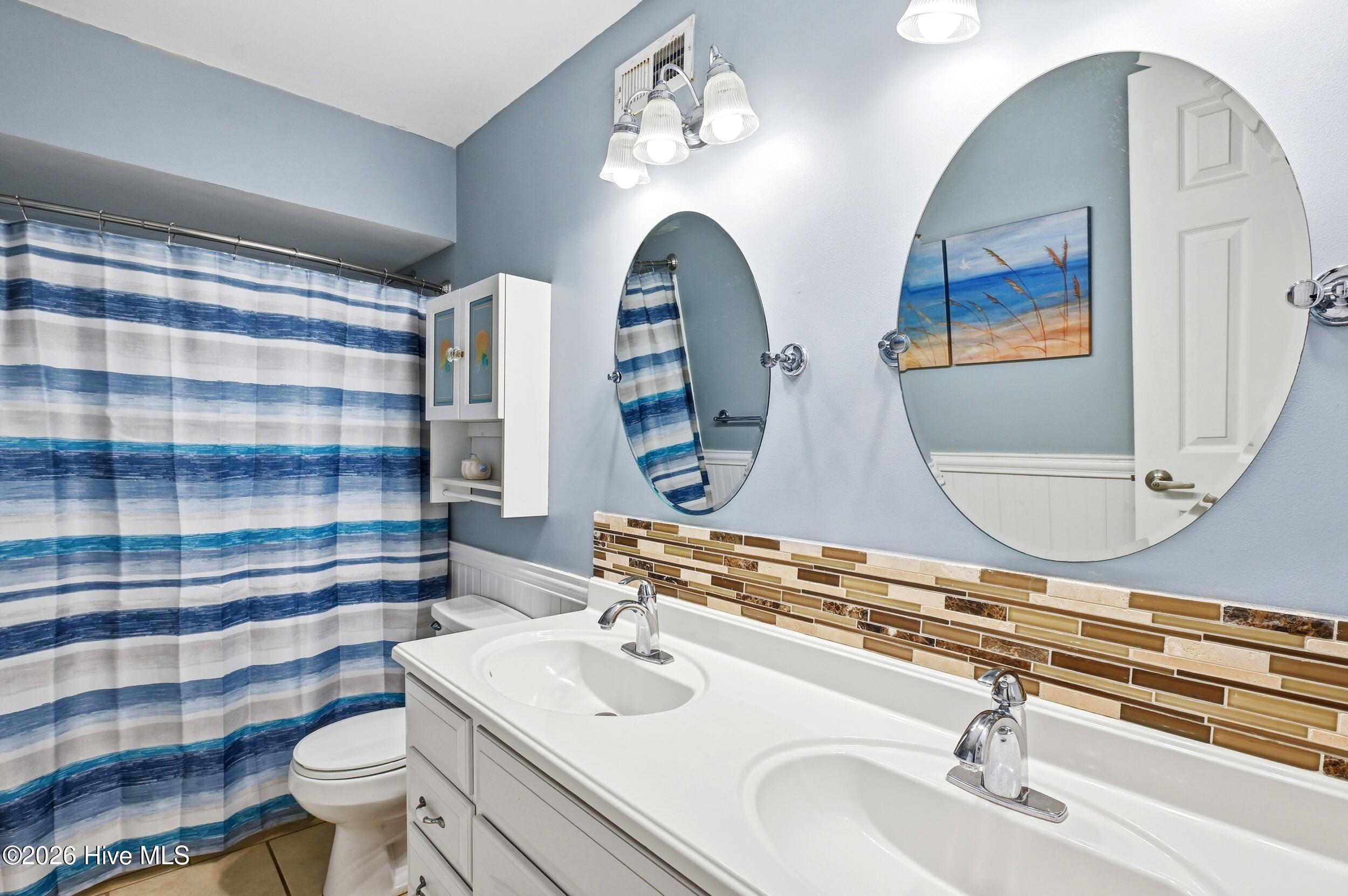 1896 New River Inlet Road, Unit 1101 North Topsail Beach, NC 28460 - Photo 20 of 53 20_1896_new_river_inlet_rd_020