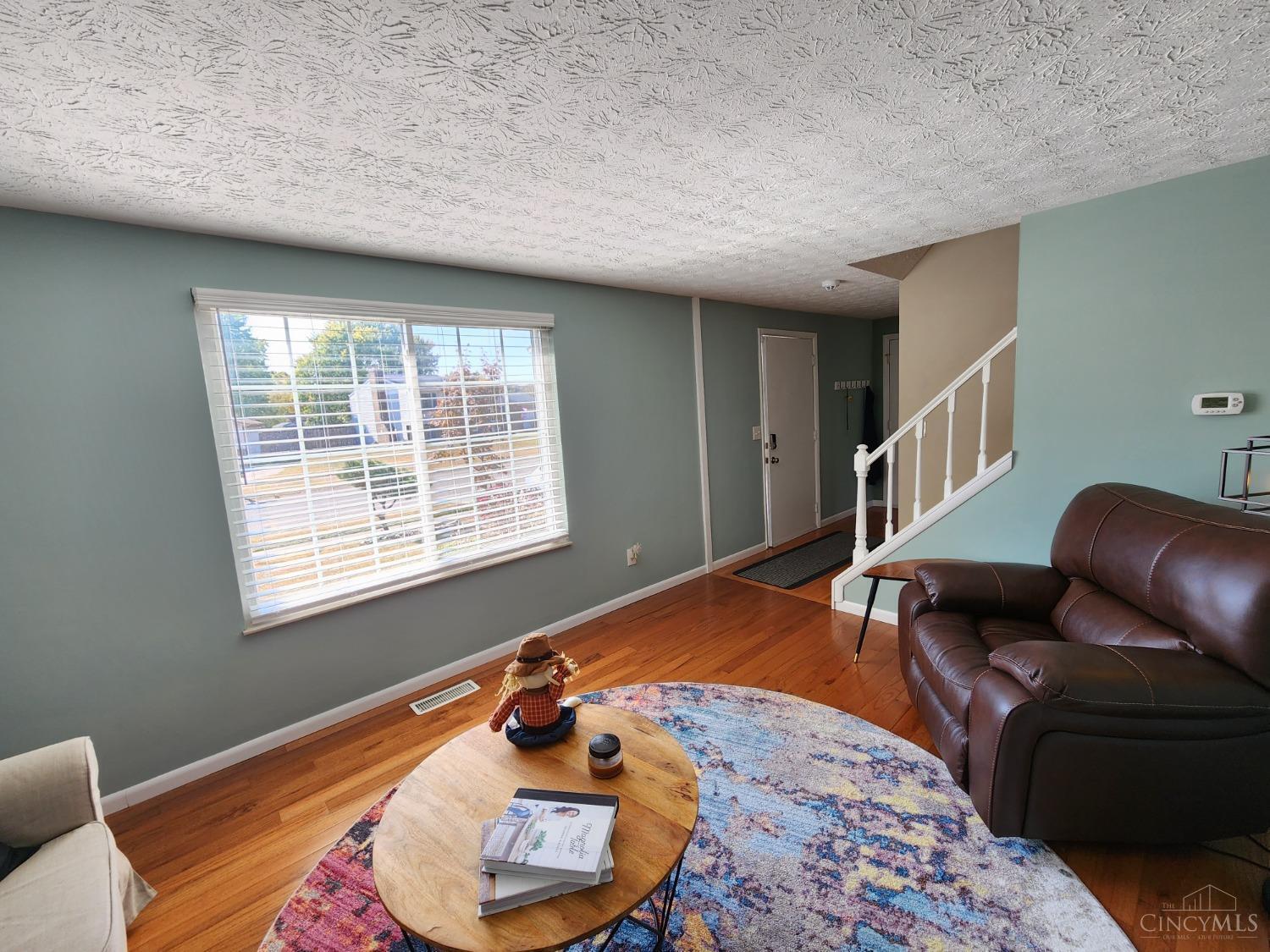 654 Ridgeview Drive Harrison, OH 45030 - Photo 4 of 40 Gallery Image 4