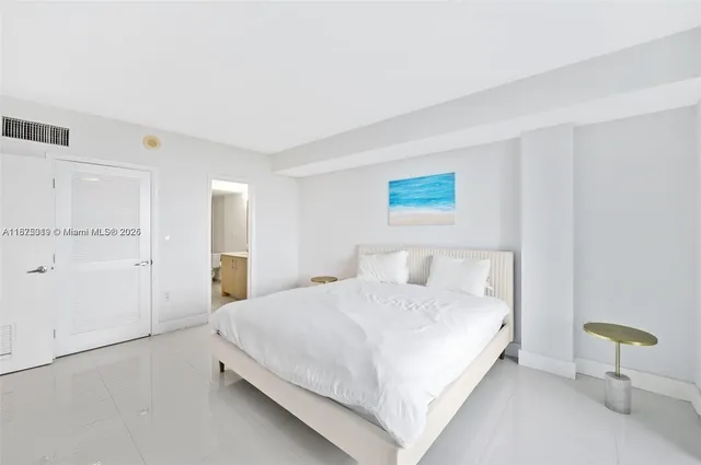 $3,900 | 10275 Collins Avenue, Unit 526, Bal Harbour, FL 33154