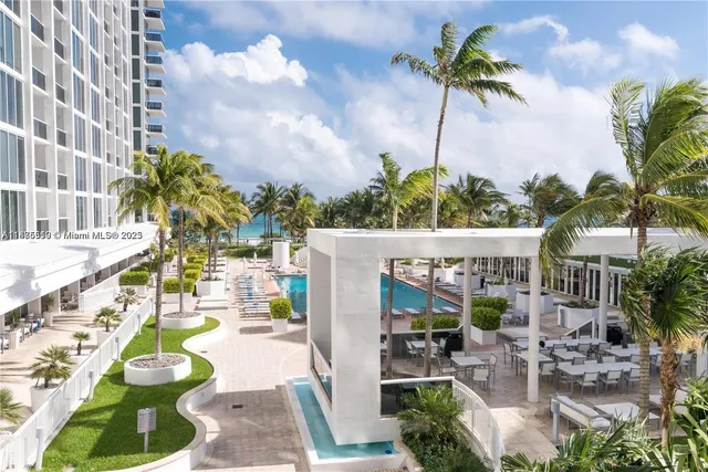$3,900 | 10275 Collins Avenue, Unit 526, Bal Harbour, FL 33154