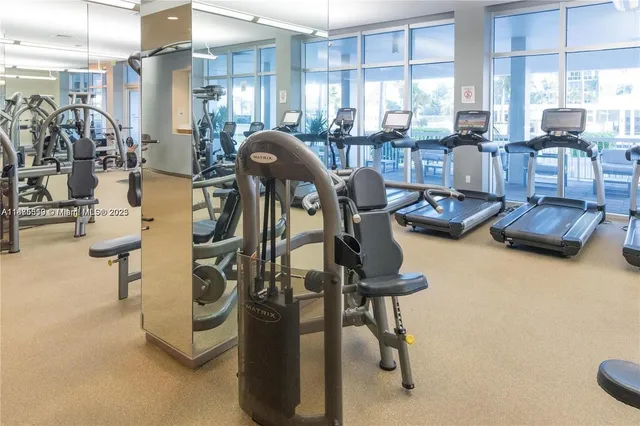 $3,900 | 10275 Collins Avenue, Unit 526, Bal Harbour, FL 33154