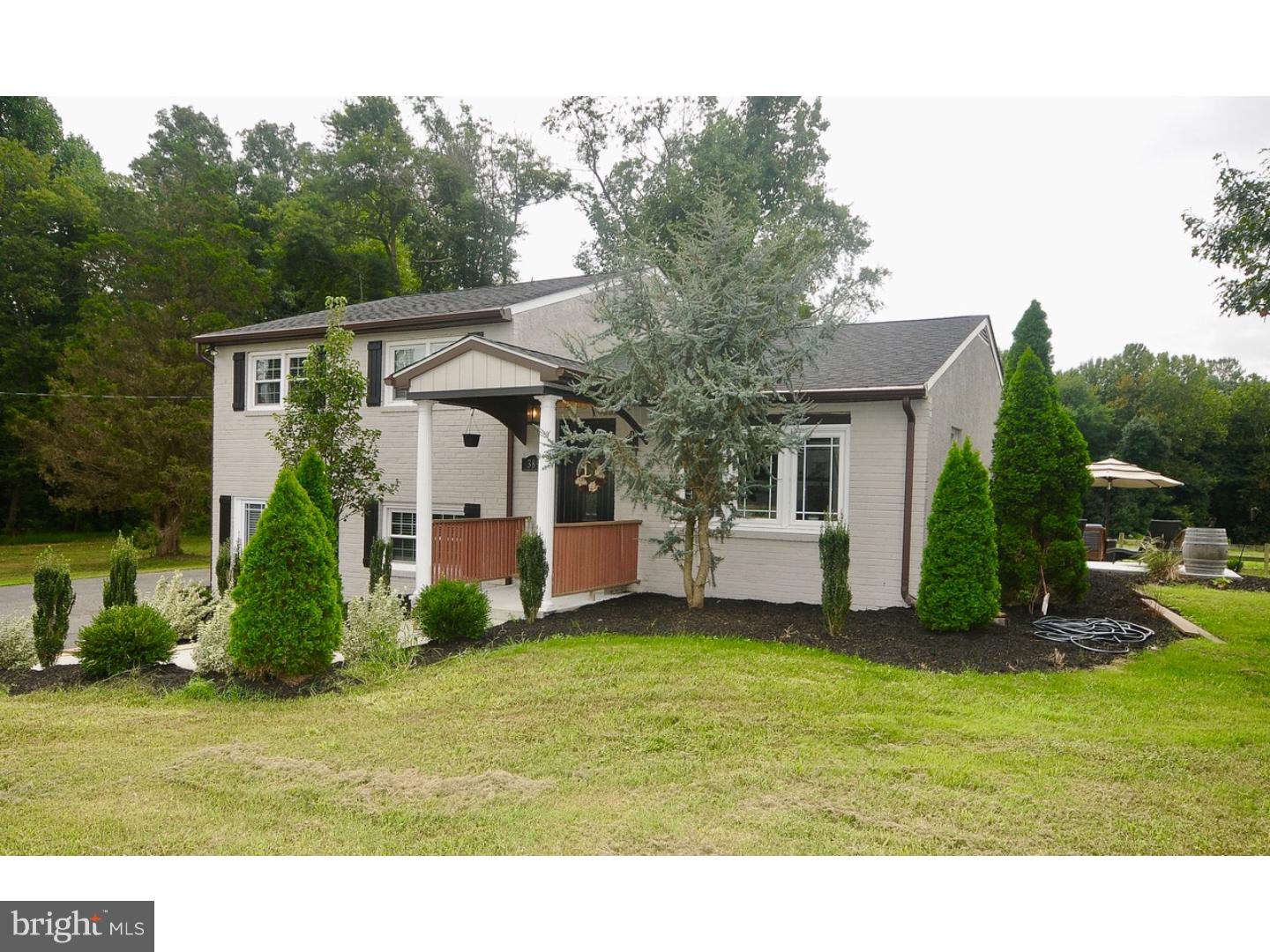 389 Breakneck Road Sewell, NJ 08080 - Photo 4 of 19