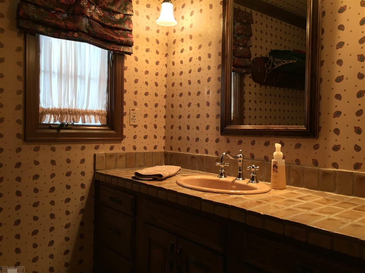 741 Shelden Road Grosse Pointe Shores, MI 48236 - Photo 22 of 52
