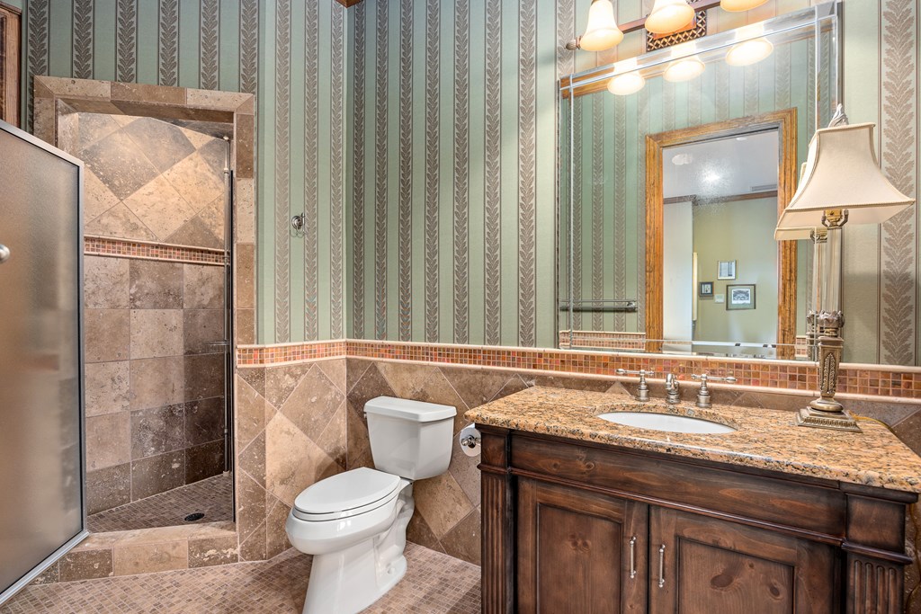 945 Elm Pass Road Center Point, TX 78010 - Photo 30 of 37 Upstairs Bath that serves Bedroom #2 and #3