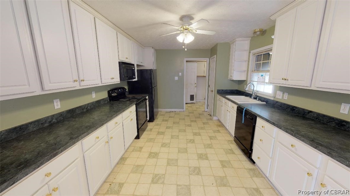 331 River Rd Circle Saluda, VA 23149 - Photo 10 of 50