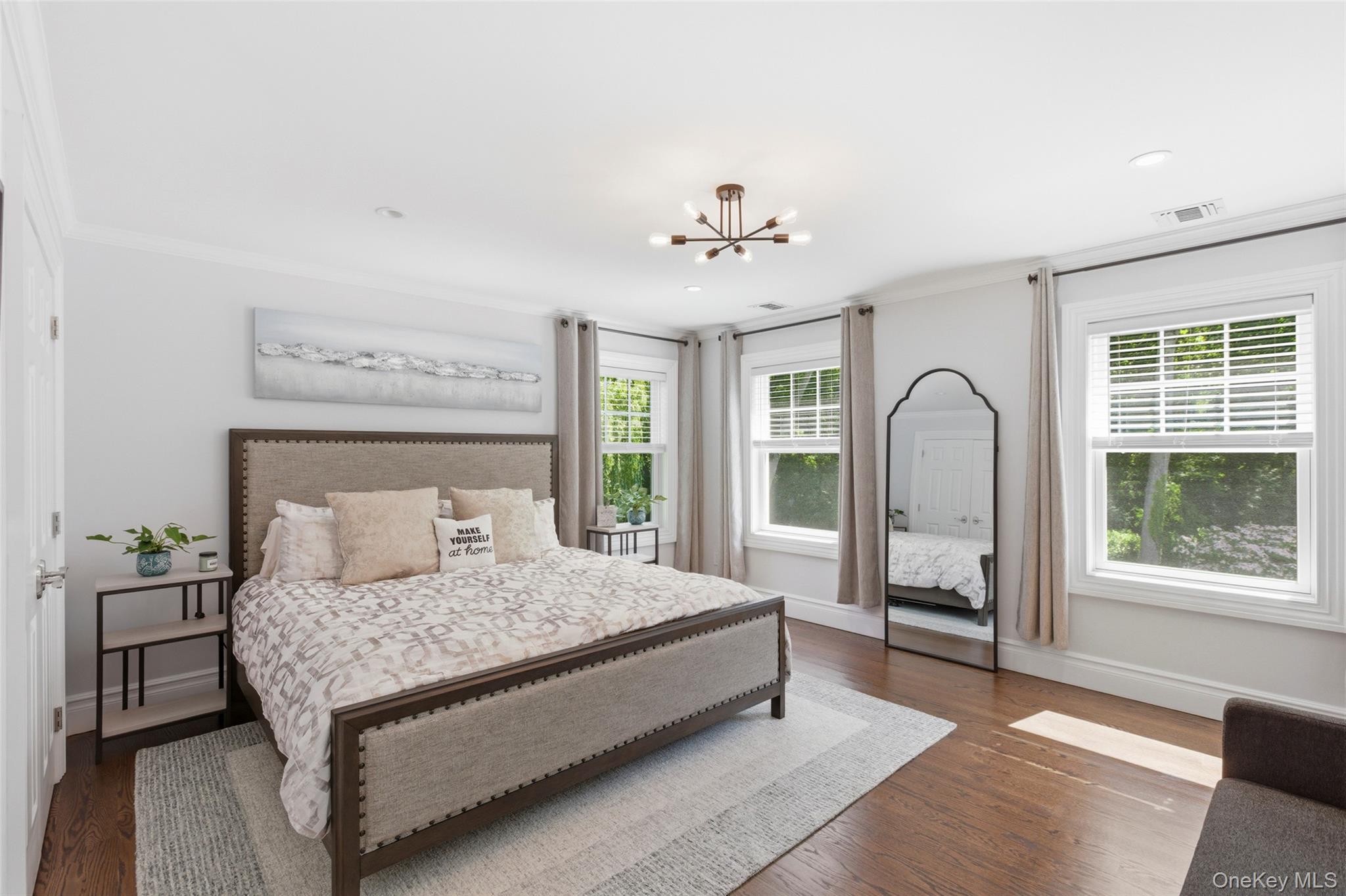 77 Mud Road Setauket, NY 11733 - Photo 28 of 46