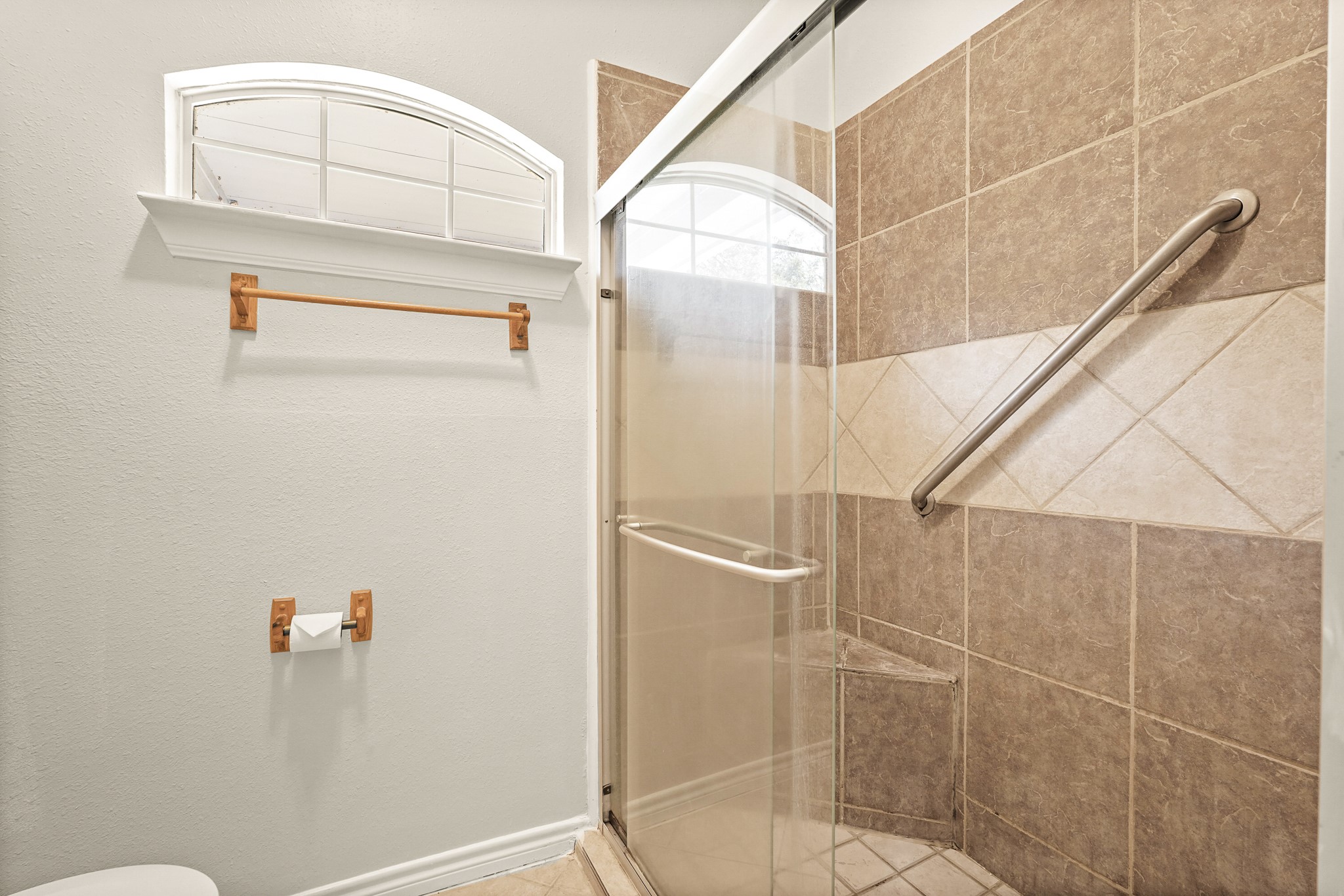 1505 Wagon Road Simonton, TX 77485 - Photo 44 of 50 a bathroom with a shower