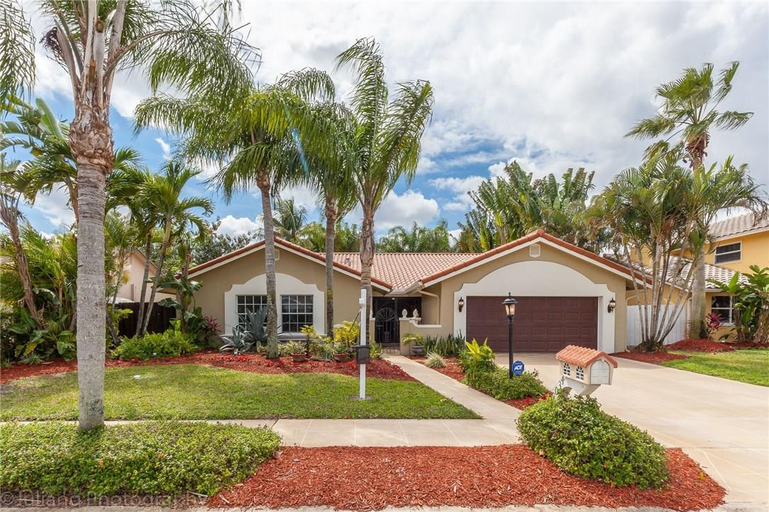 9034 Southwest 8th Street Boca Raton, FL 33433 - Photo 2 of 34 Photo 2