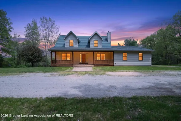 $580,000 | 1300 East Round Lake Road, Dewitt, MI 48820