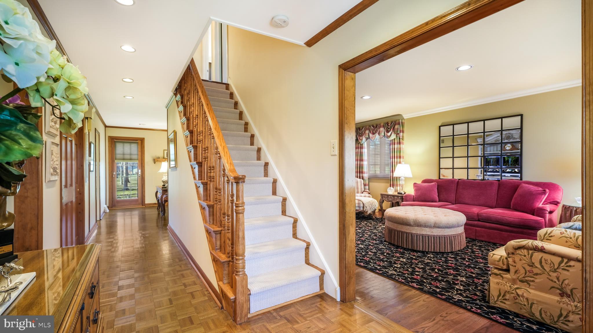 832 Broadmoor Road Huntingdon Valley, PA 19006 - Photo 3 of 30 Hardwood Floors