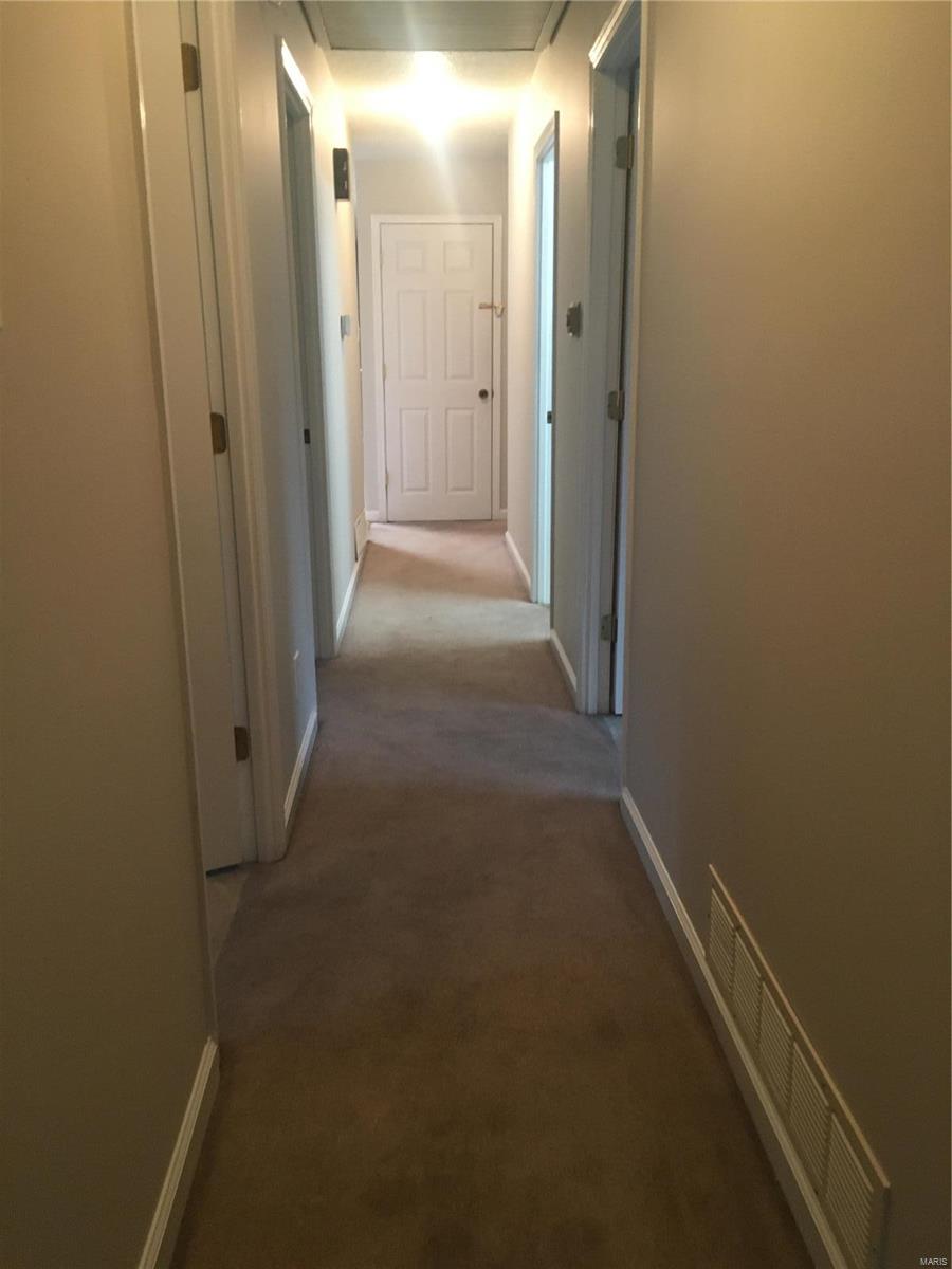5803 Rabbit Run Drive St. Louis, MO 63129 - Photo 22 of 42 Gallery Image 22