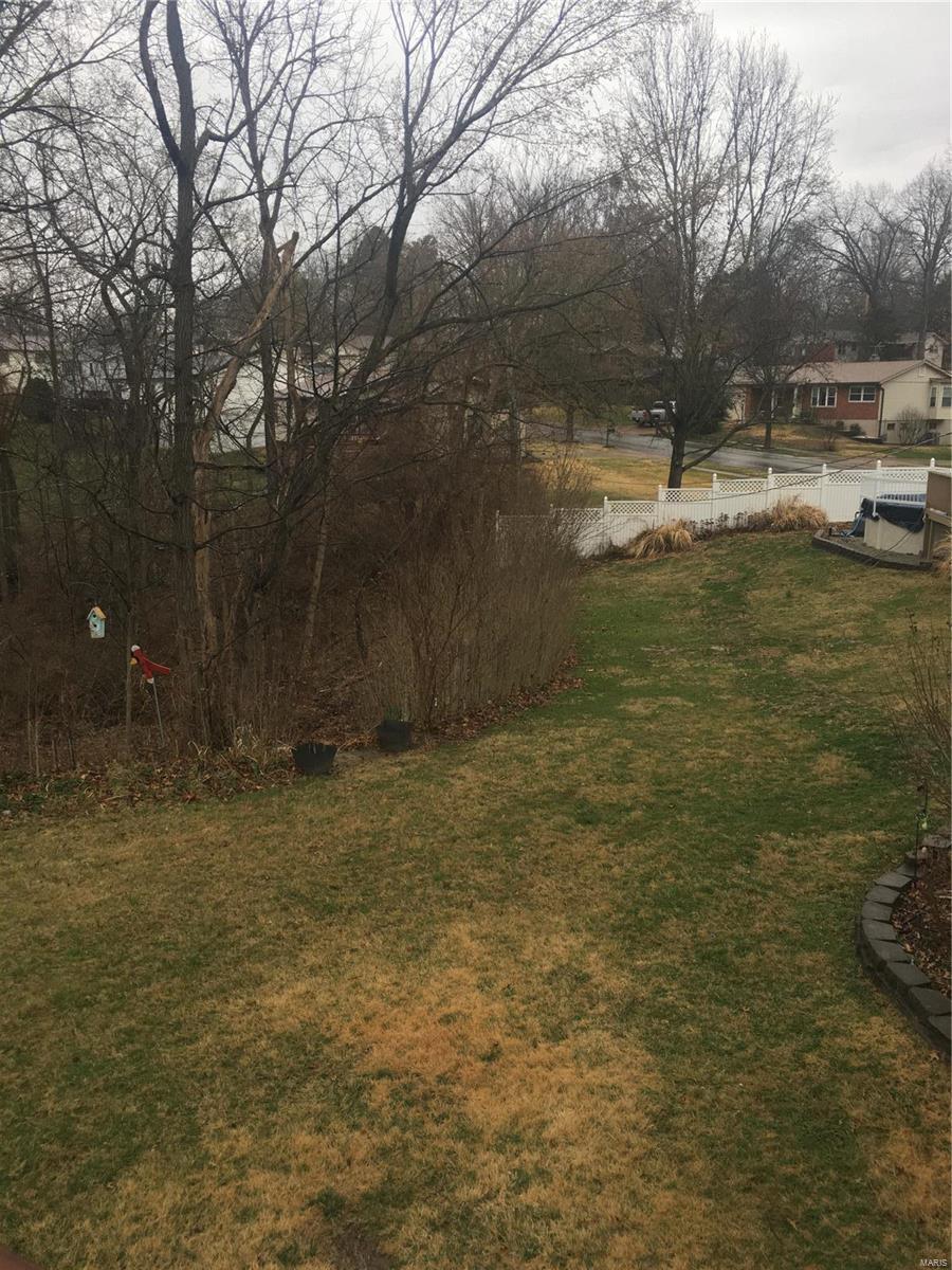 5803 Rabbit Run Drive St. Louis, MO 63129 - Photo 35 of 42 Gallery Image 35
