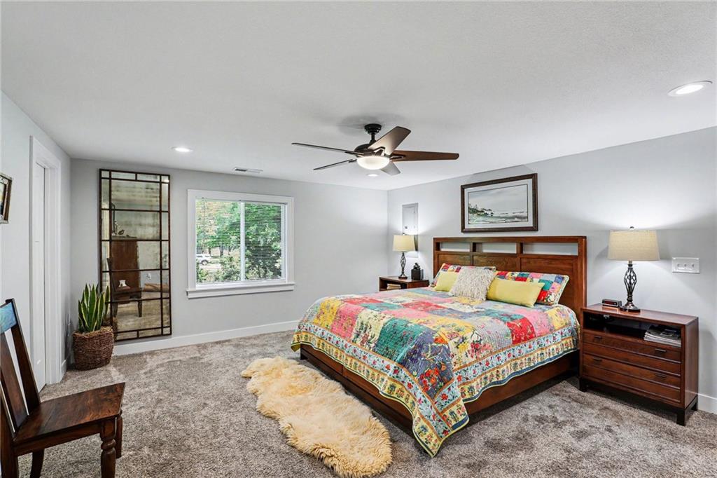 16985 Evans Road Basehor, KS 66007 - Photo 14 of 33