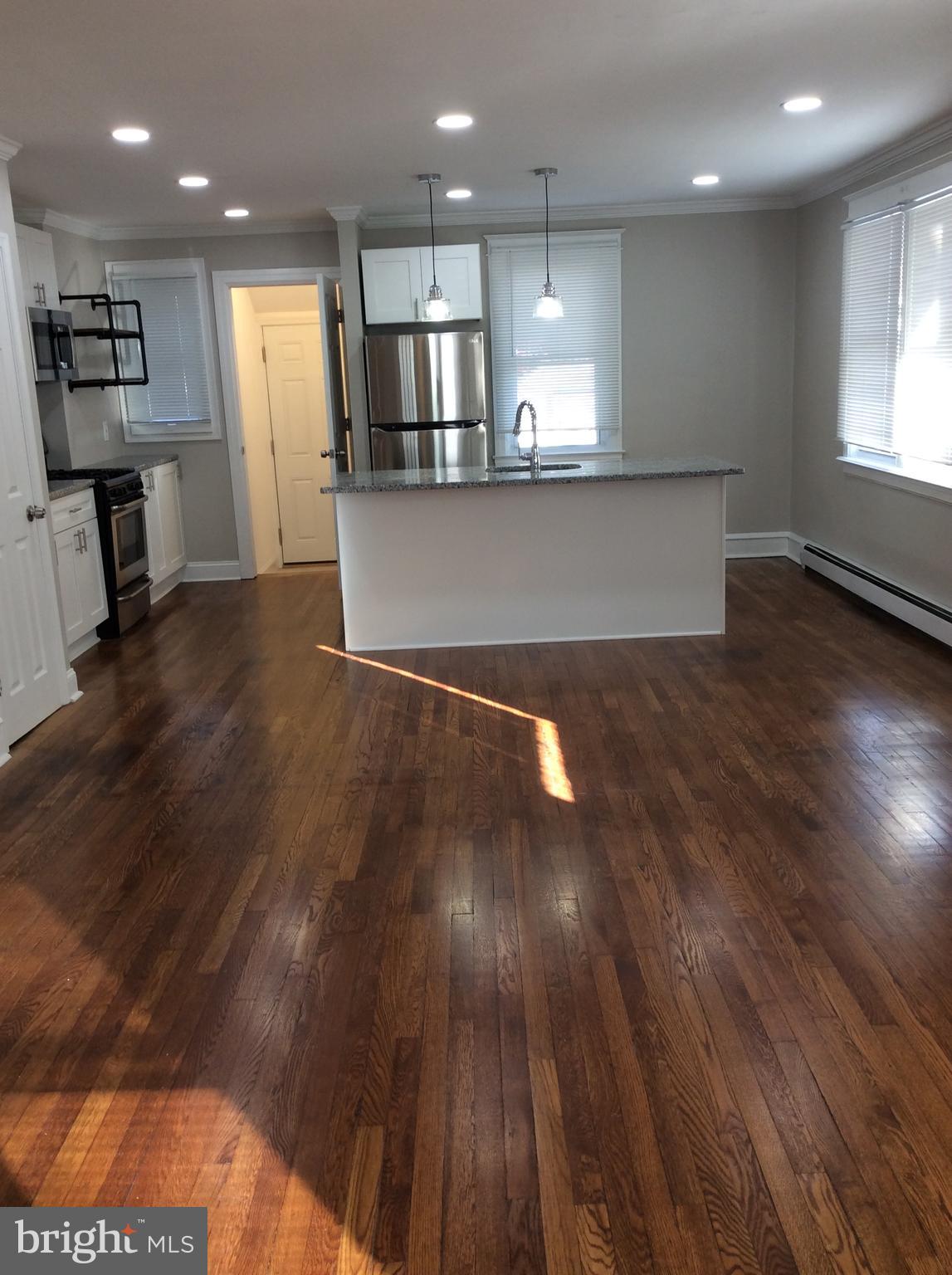 535 Cypress Street Lansdowne, PA 19050 - Photo 3 of 18