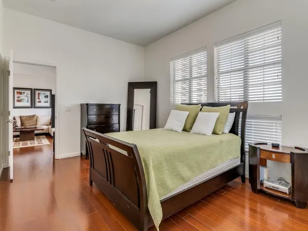 $422,000 | 3225 Turtle Creek Boulevard, Unit 709, Dallas, TX 75219
