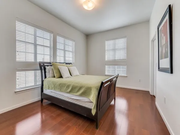 $422,000 | 3225 Turtle Creek Boulevard, Unit 709, Dallas, TX 75219