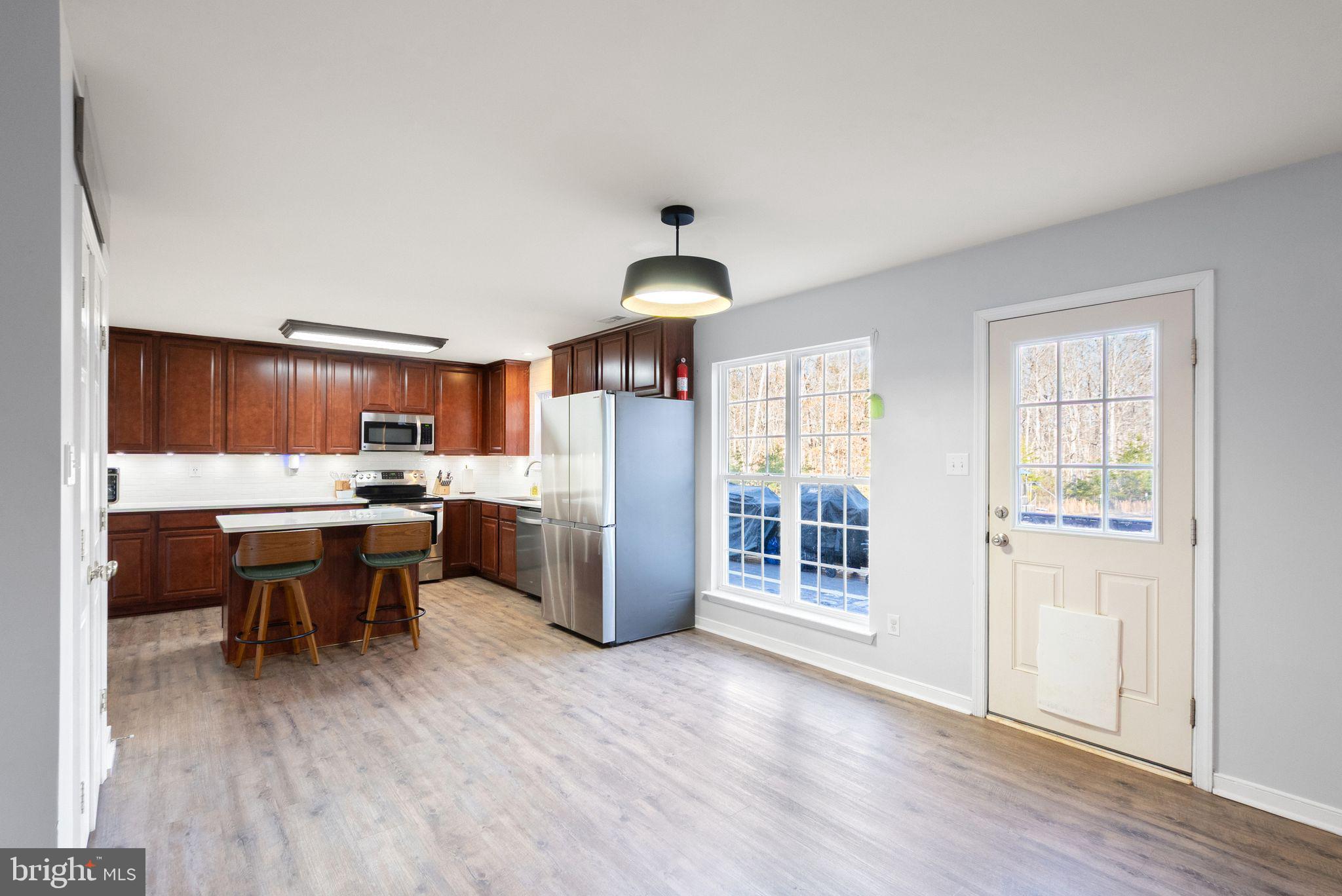 10705 Plank Road Spotsylvania, VA 22553 - Photo 9 of 59