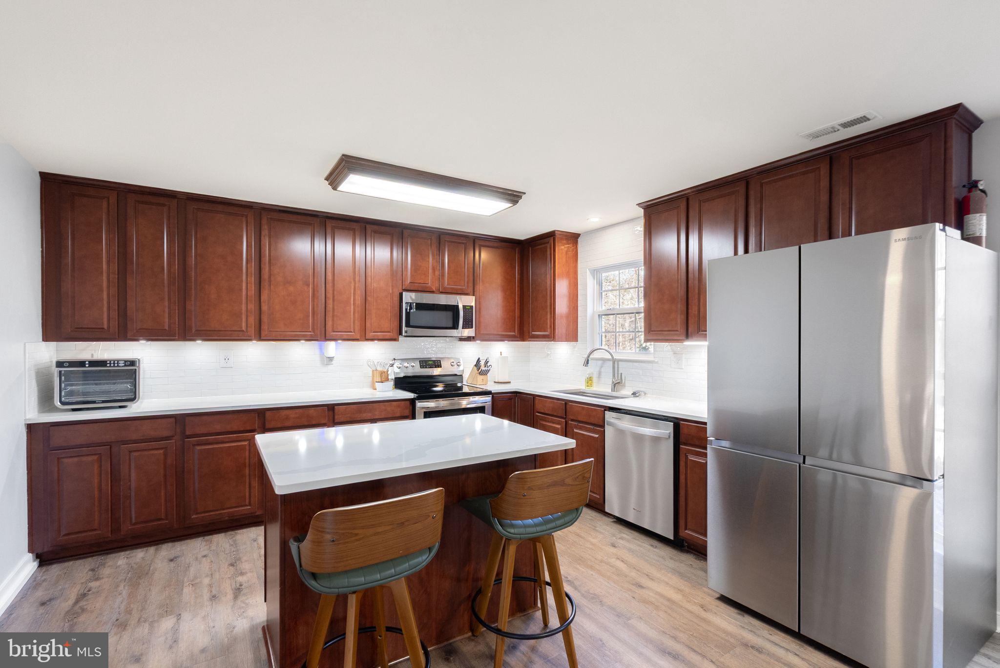 10705 Plank Road Spotsylvania, VA 22553 - Photo 10 of 59