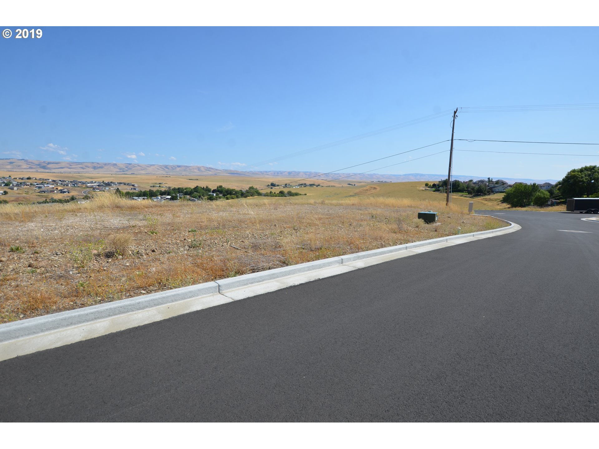 1309 Southwest 17th Place Pendleton, OR 97801 - Photo 9 of 11