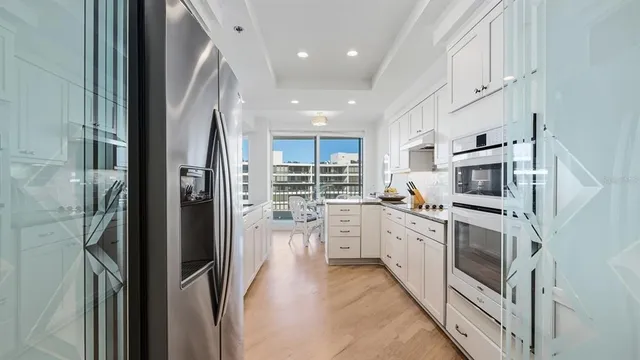 $2,100,000 | 455 Longboat Club Road, Unit 707, Longboat Key, FL 34228