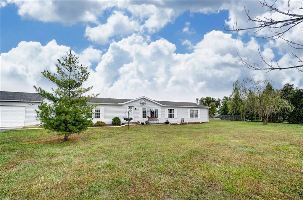 4820 Willow Dale Road Springfield, OH 45502 - Photo 3 of 43