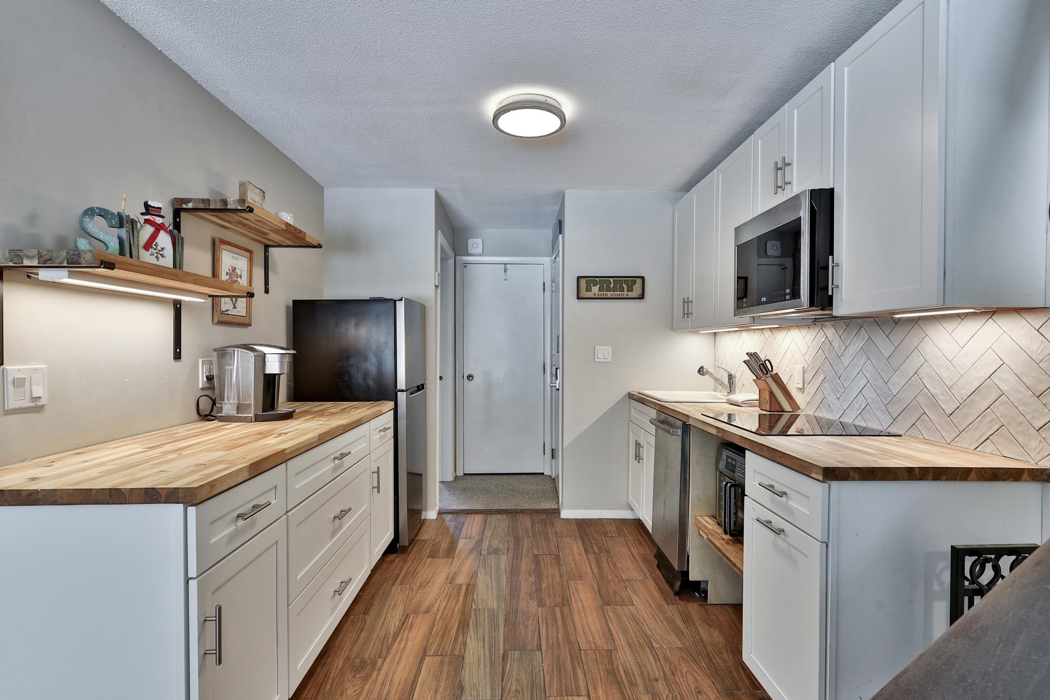 768 East Mountain Road, Unit C5 Killington, VT 05751 - Photo 17 of 26 Gallery Image 17
