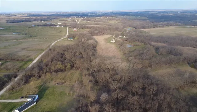 $400,000 | 7538 Northwest 356th Street, Stewartsville, MO 64490