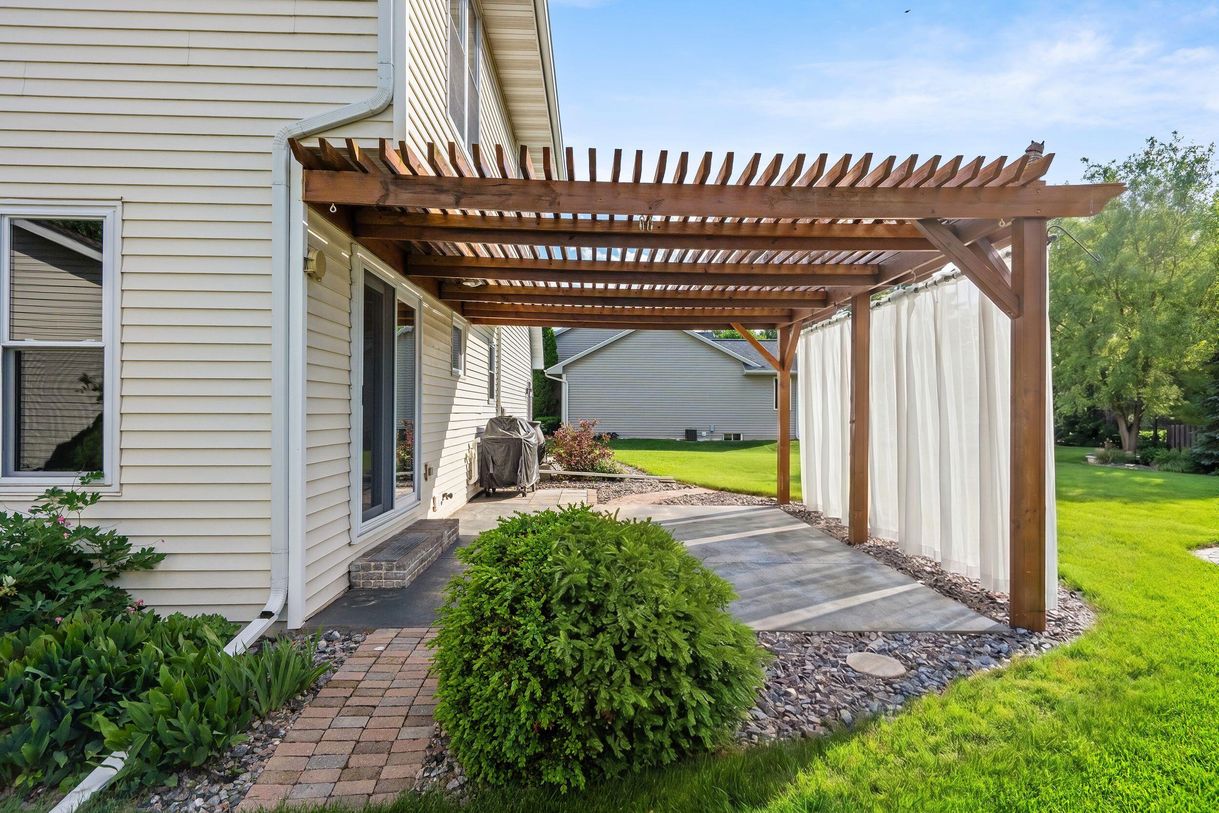 4501 North Stonebridge Court Appleton, WI 54913 - Photo 39 of 47 Pergola Over Patio