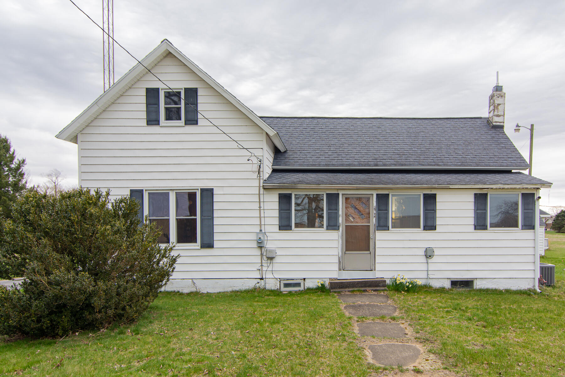 5521 North Coloma Road Coloma, MI 49038 - Photo 1 of 23 N Coloma-22