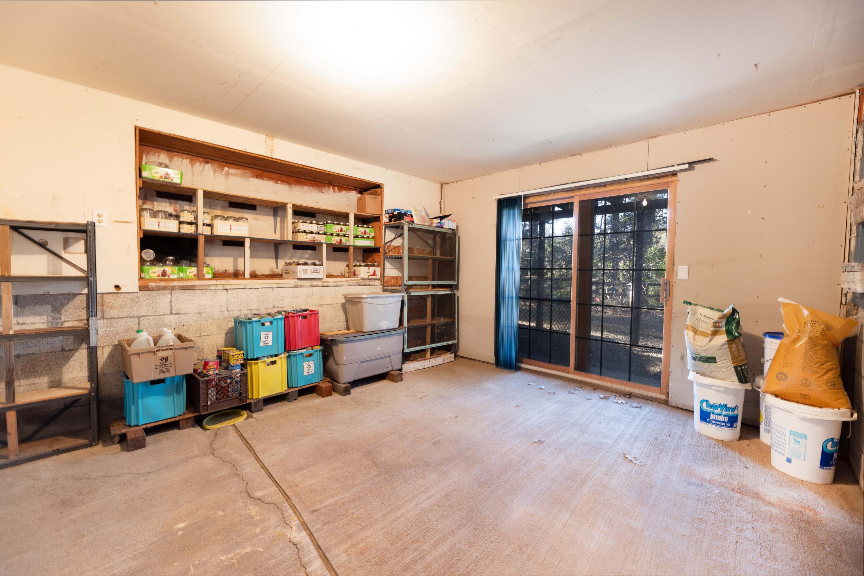 17010 Phillips Road Oak Run, CA 96069 - Photo 17 of 24 FE5A9881