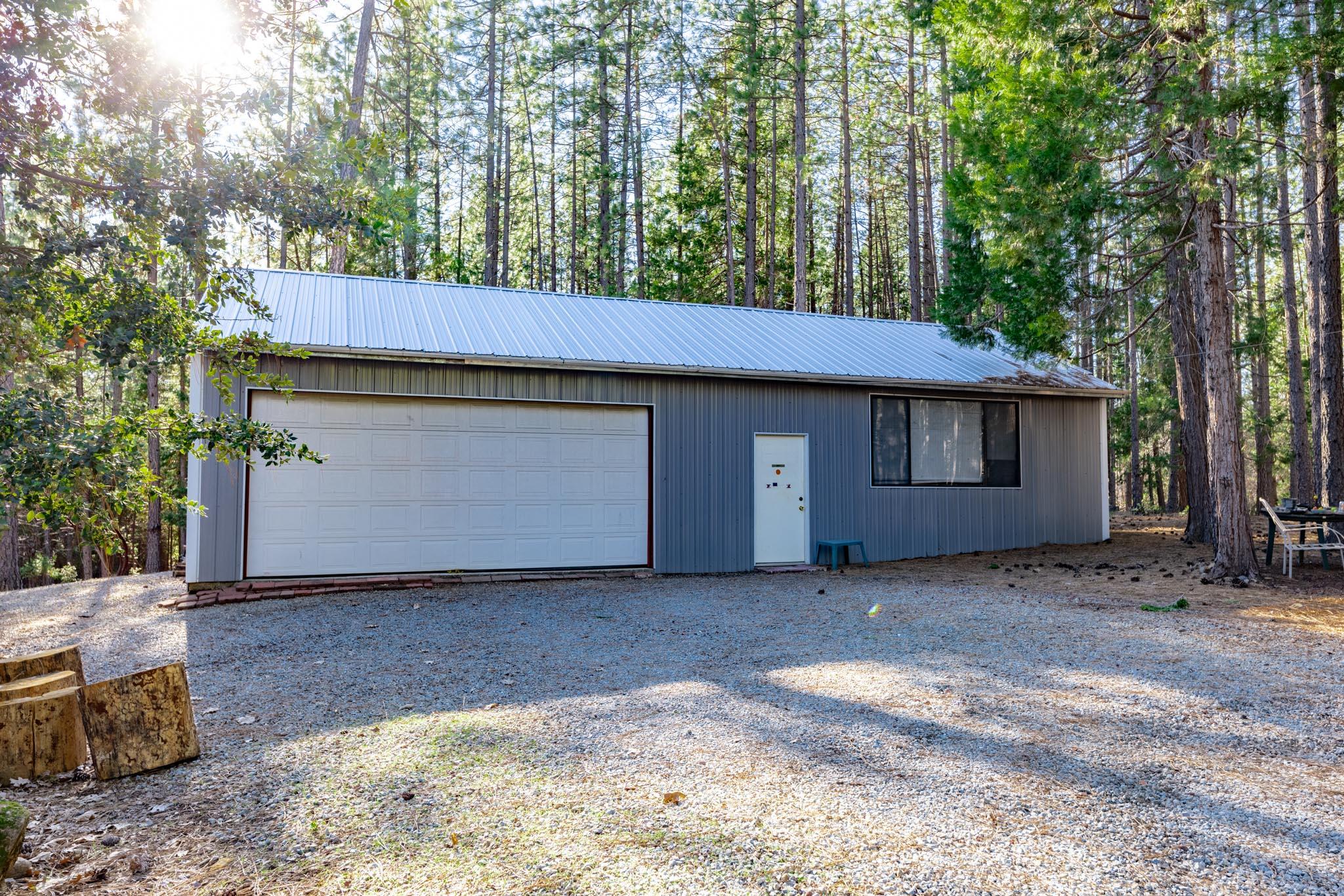 17010 Phillips Road Oak Run, CA 96069 - Photo 3 of 24 FE5A9938-HDR