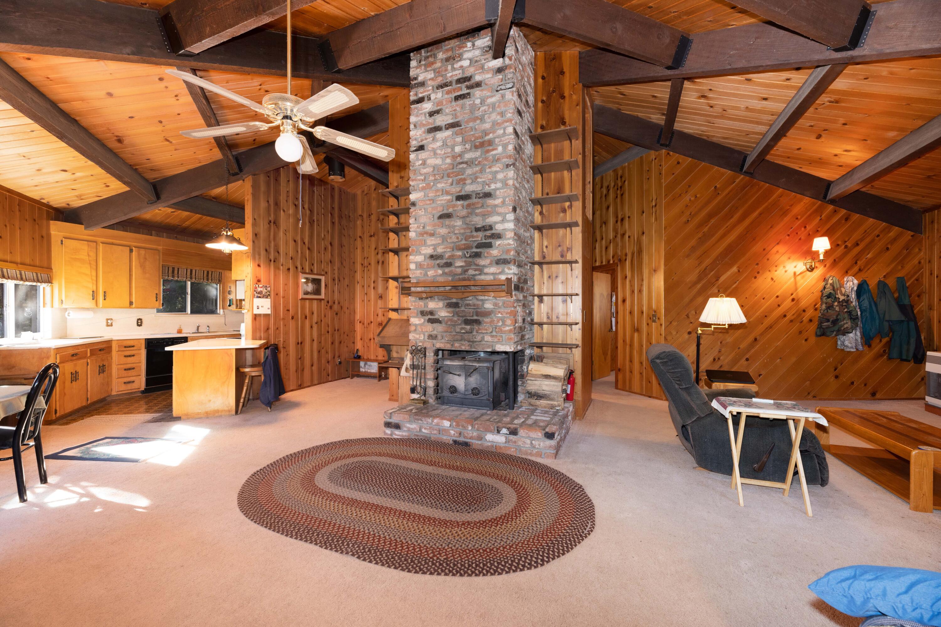 17010 Phillips Road Oak Run, CA 96069 - Photo 8 of 24 FE5A9816