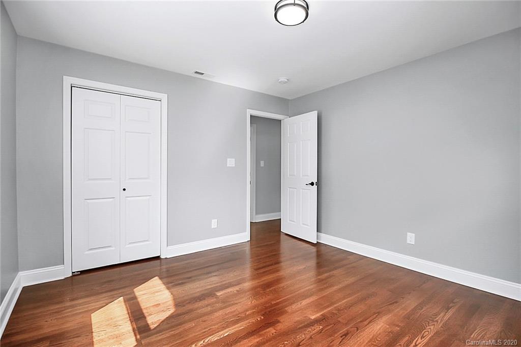 920 Clanton Road Charlotte, NC 28217 - Photo 24 of 33 Gallery Image 24